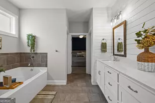 22 E Field St, Newnan, GA 30263 - Photo 38