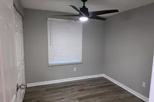 5349 Tracey Dr, Stone Mountain, GA 30088 - Photo 20