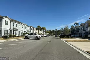 283 Annies Pl, Jacksonville, FL 32218 - Photo 4