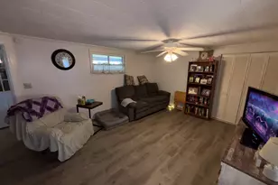 216 E Peter St, Cochran, GA 31014 - Photo 18