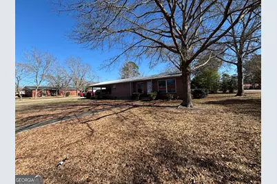 216 E Peter Street, Cochran, GA 31014 - Photo 2