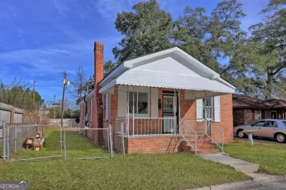 1114 E 59th Street, Savannah, GA 31404 - Photo 2
