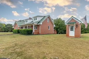 375 Luther Bailey Rd, Senoia, GA 30276 - Photo 4