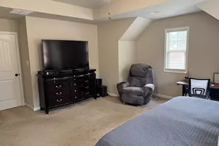 301 Hickory Hills Dr, Newnan, GA 30263 - Photo 10