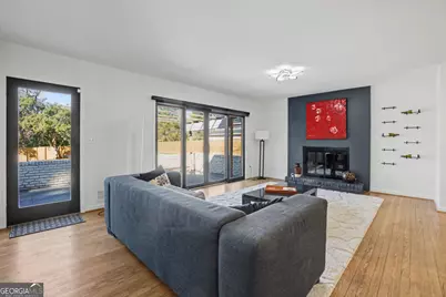 7330 Hunters Branch Drive NE, Atlanta, GA 30328 - Photo 14