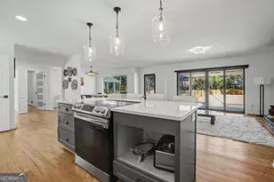 7330 Hunters Branch Dr NE, Atlanta, GA 30328 - Photo 22