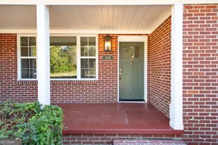 315 Strickland Ave, Blackshear, GA 31516 - Photo 2