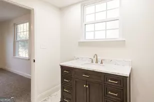 315 Strickland Ave, Blackshear, GA 31516 - Photo 28