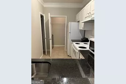 5208 Westchester Ridge NE, Brookhaven, GA 30075 - Photo 6