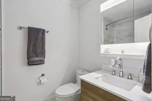 26304 Plantation Dr NE, Atlanta, GA 30324 - Photo 24