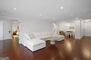 26304 Plantation Dr NE, Atlanta, GA 30324 - Photo 4