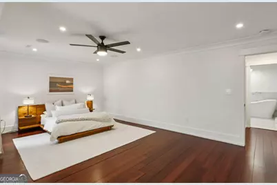 26304 Plantation Drive NE #304, Atlanta, GA 30324 - Photo 10