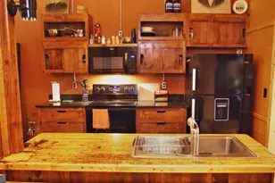 24 Doyle St, Toccoa, GA 30577 - Photo 4