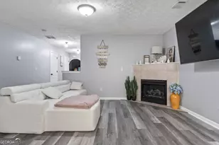 694 Georgetown Ct, Jonesboro, GA 30236 - Photo 6