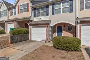 694 Georgetown Ct, Jonesboro, GA 30236 - Photo 2