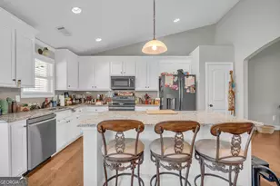 201 Poppyfield Farm Dr, Good Hope, GA 30641 - Photo 16