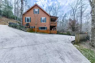 290 Ruby Ln, Ellijay, GA 30536 - Photo 38
