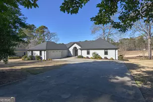1091 Fairway Ridge Rd, Greensboro, GA 30642 - Photo 1