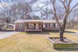 215 Parkway Dr, Adairsville, GA 30103 - Photo 1