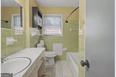215 Parkway Drive, Adairsville, GA 30103 - Photo 16