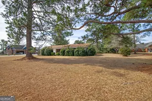 608 S Leroy St, Metter, GA 30439 - Photo 32