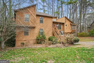 1185 Autumn Ridge Dr, Marietta, GA 30066 - Photo 4