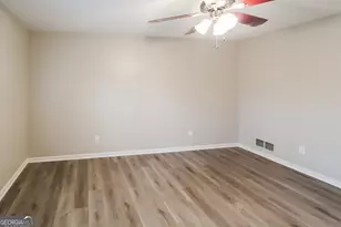 6269 Cathedral Ln, Lithonia, GA 30038 - Photo 8