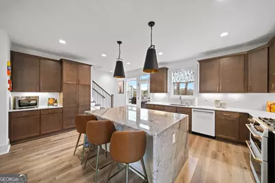 301 Penny Court, Sandy Springs, GA 30328 - Photo 10