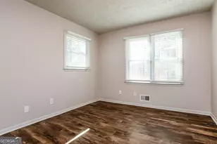 537 Plainville Dr, Atlanta, GA 30331 - Photo 12