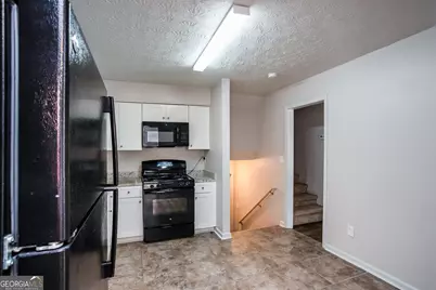 537 Plainville Drive, Atlanta, GA 30331 - Photo 4