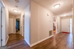 1509 Burnstone Dr, Stone Mountain, GA 30088 - Photo 24