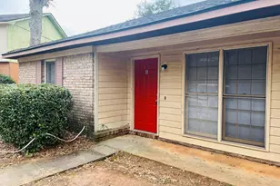 104 Peactree Ct, Lagrange, GA 30241 - Photo 1