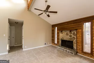 3479 Valley Oaks Road, Lithonia, GA 30038 - Photo 4