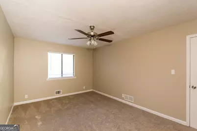 3479 Valley Oaks Road, Lithonia, GA 30038 - Photo 10