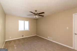 3479 Valley Oaks Rd, Lithonia, GA 30038 - Photo 10