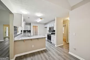 25 Castlehill Ct, Covington, GA 30016 - Photo 10