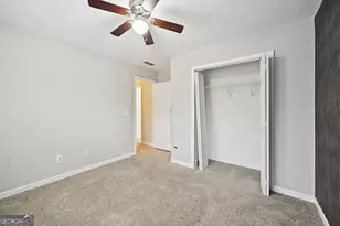 25 Castlehill Ct, Covington, GA 30016 - Photo 4