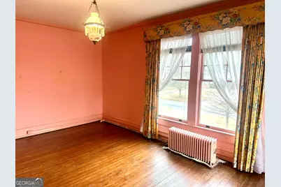 550 S Hill St, Griffin, GA 30224 - Photo 42