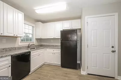 3037 Kathy Lane NW, Conyers, GA 30012 - Photo 4