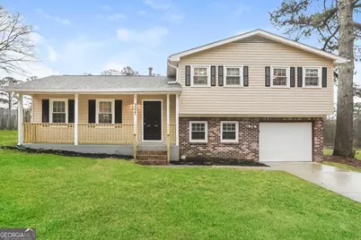 3037 Kathy Lane NW, Conyers, GA 30012 - Photo 2