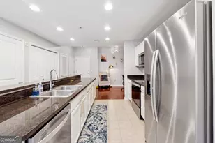 3040 Peachtree Rd NW, Atlanta, GA 30305 - Photo 18