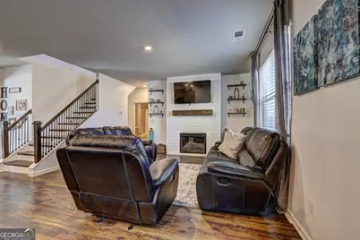 3670 Lilly Brook Drive, Loganville, GA 30052 - Photo 4