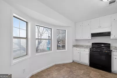 6388 Eastbriar Drive, Lithonia, GA 30058 - Photo 16