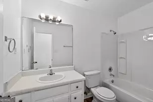 6388 Eastbriar Dr, Lithonia, GA 30058 - Photo 30