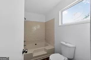 6388 Eastbriar Dr, Lithonia, GA 30058 - Photo 28