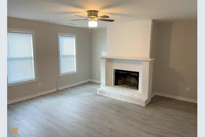 907 Silverwood Drive #907, Atlanta, GA 30349 - Photo 4