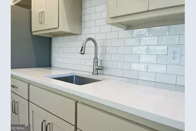 105 Gardenia Lane #105B, Lagrange, GA 30240 - Photo 8