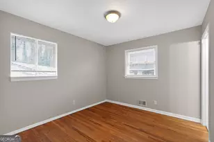 5700 Deerfield Trail, Atlanta, GA 30349 - Photo 8