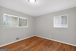 5700 Deerfield Trail, Atlanta, GA 30349 - Photo 10