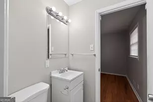 5700 Deerfield Trail, Atlanta, GA 30349 - Photo 32